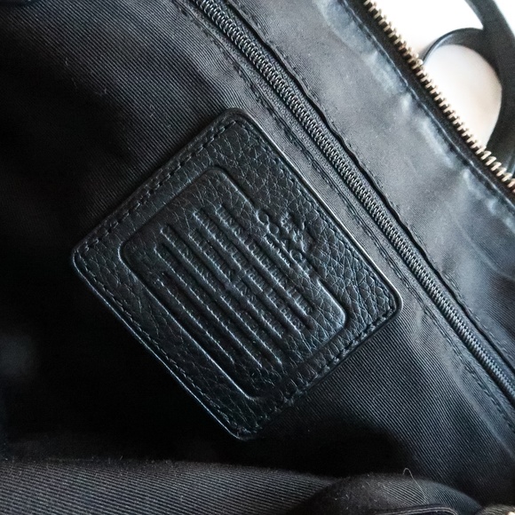 Coach Cross-Body Handbag - Black leather and silver hardware - Picture 4 of 8